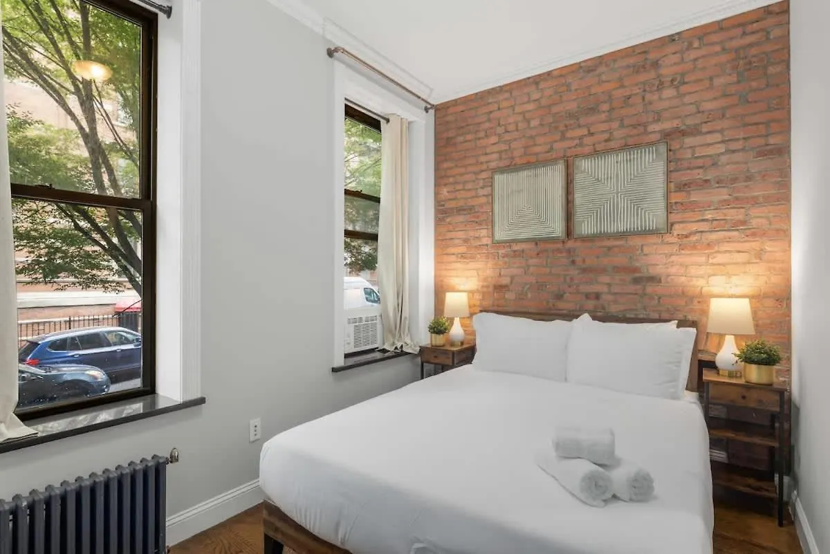 Apartment Chic Nyc Retreat By Central Park New York